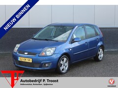 Ford Fiesta - 1.3-8V Futura MEENEEMPRIJS APK TOT 11-03-2025 Airco/Radio/Elektrische ramen/Elektrisch ver