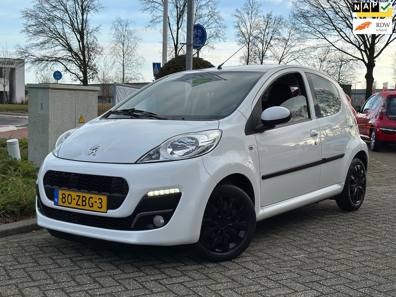 Peugeot 107 - 1.0 Active facelift airco 5drs nap - AutoWereld.nl