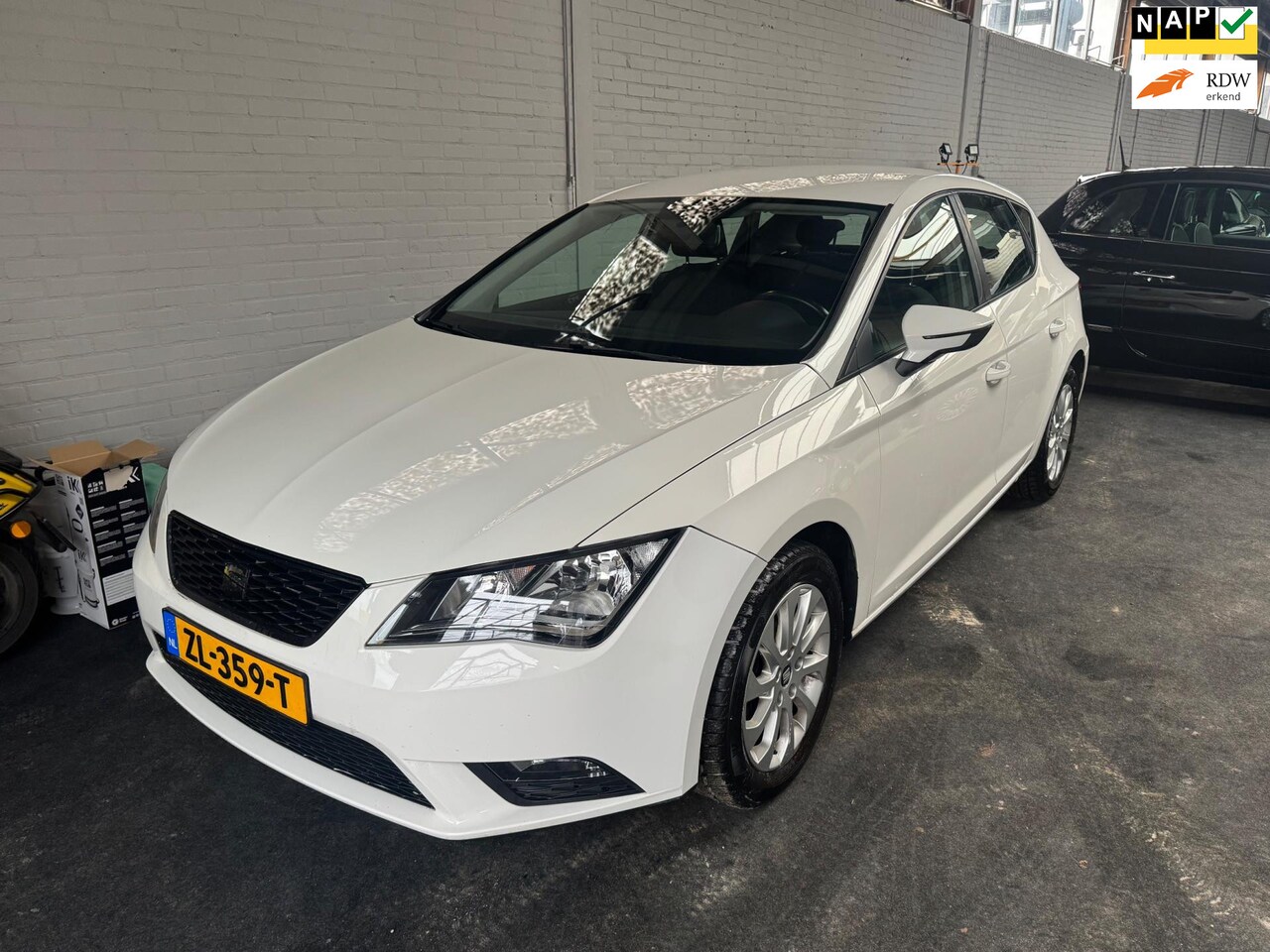 Seat Leon - 1.2 TSI Style 1.2 TSI Style - AutoWereld.nl