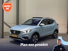 MG ZS - EV Luxury 45 kWh | Panoramadak | Dodehoek detectie | Camera | Carplay | Keyless | Lederen