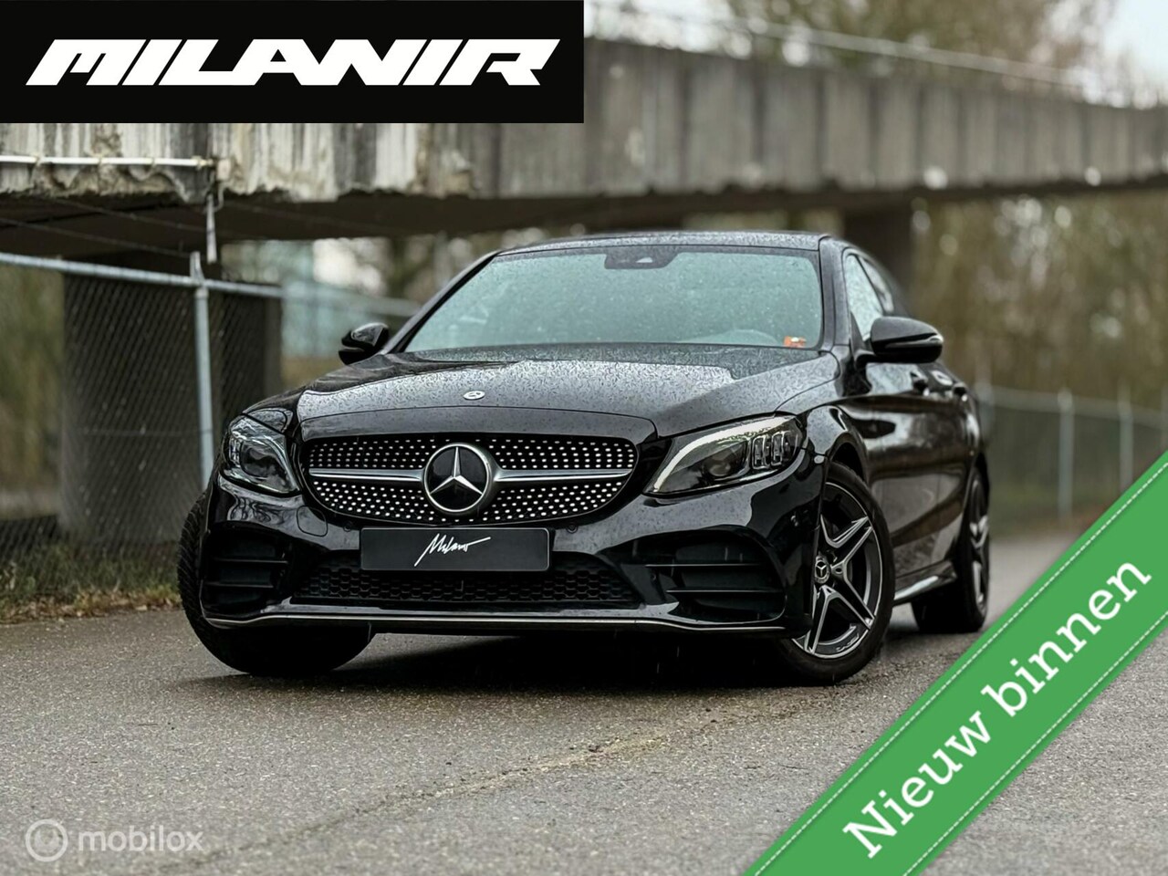 Mercedes-Benz C-klasse - C180 AMG Line | pano | Sfeer | 1e eigenaar - AutoWereld.nl