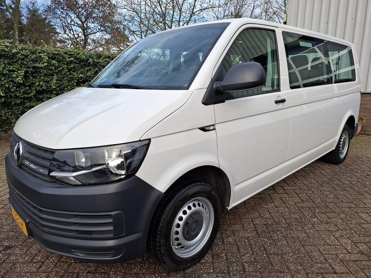 Volkswagen Transporter Kombi - 2.0 TSI L2H1 18950.- INCL BTW 9-PERSOONS BENZINE AARDGAS 150PK - AutoWereld.nl