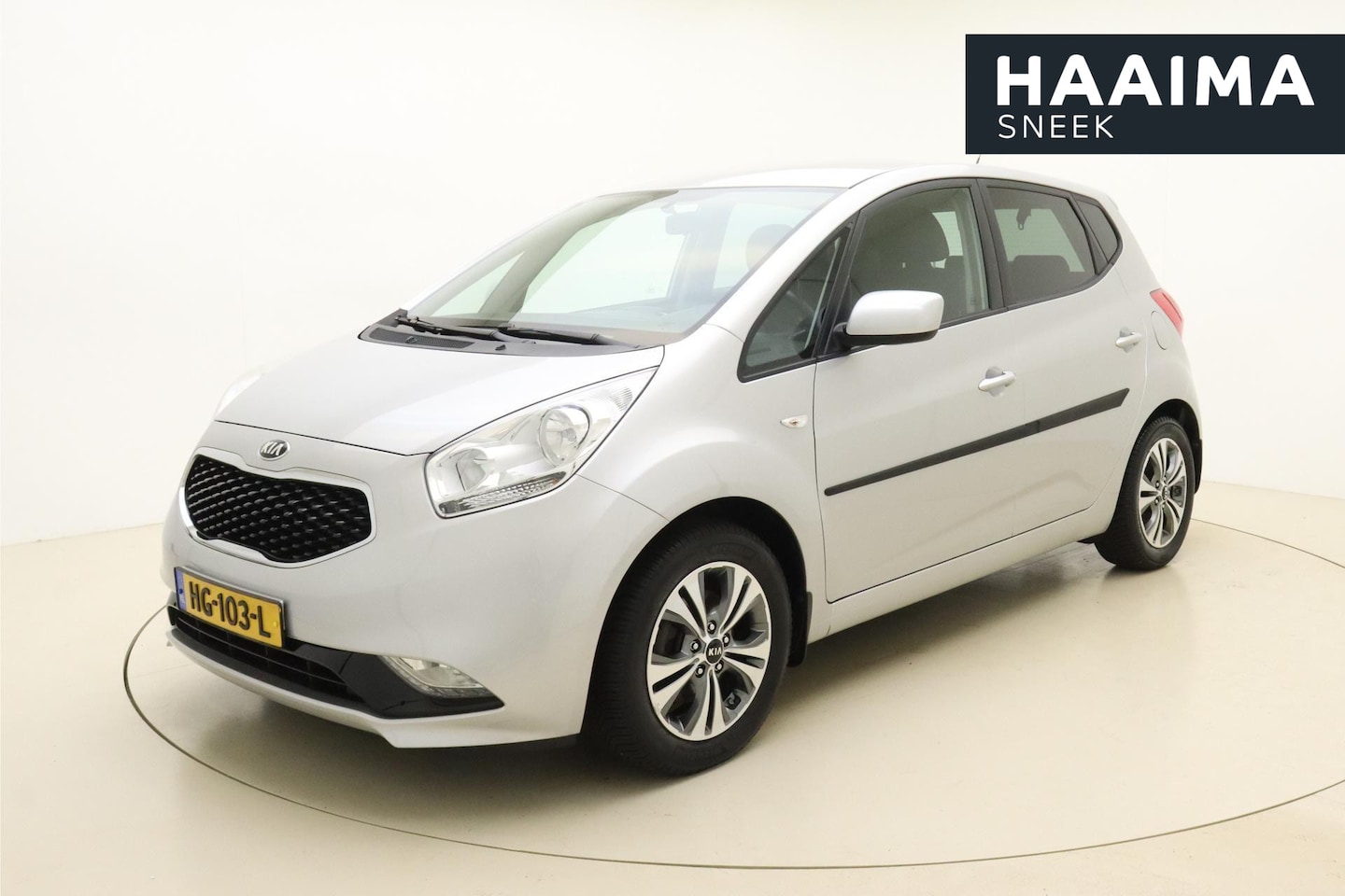 Kia Venga - 1.4 CVVT DynamicPLusLine | Camera | Trekhaak | Lage KM stand | Navigatie | Cruise control - AutoWereld.nl