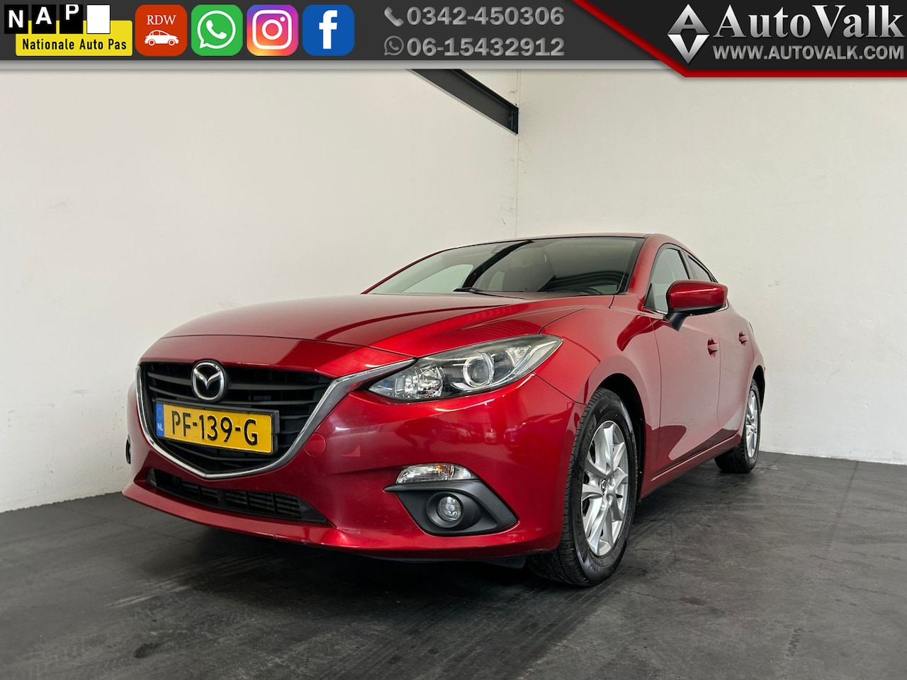 Mazda 3 - 2.2D TS+. Trekhaak. Clima! - AutoWereld.nl