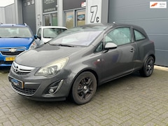 Opel Corsa - 1.2 AIRCO | CRUISE | PARKSENSOR | LM-VELGEN | APK |