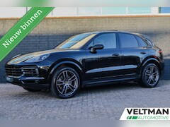 Porsche Cayenne - 3.0 E-Hybrid PANO SPORT CHRONO HEAD UP NL AUTO