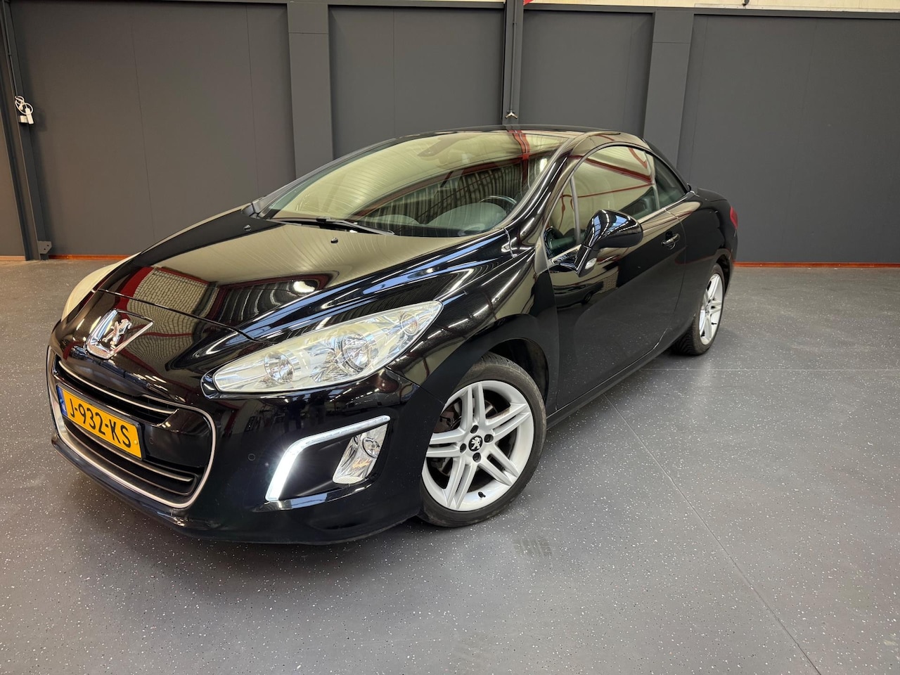 Peugeot 308 CC - 1.6 THP Sport Pack 1.6 THP Sport Pack, automaat, airco - AutoWereld.nl