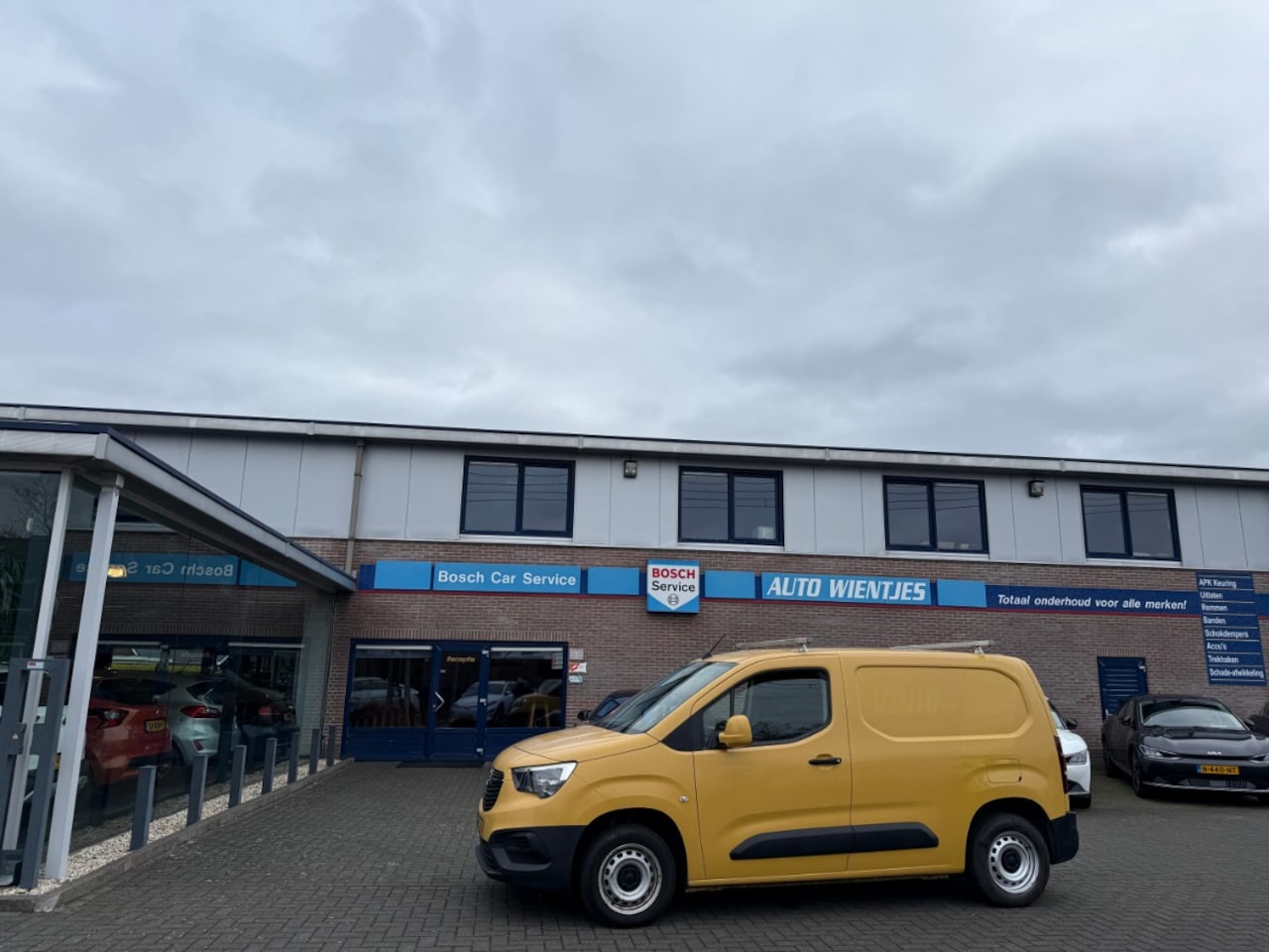 Opel Combo - 1.5D | L1H1 Edition 3-Pers | Airco | Cruise - AutoWereld.nl