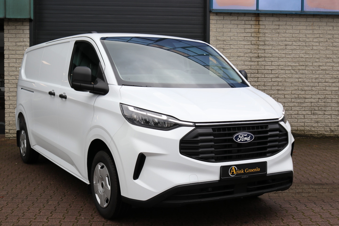 Ford Transit Custom - 320 L2 Trend BPM vrij 136 PK LED CAMERA PDC CRUISECONTROL RESERVEWIEL CARPLAY ANDROID - AutoWereld.nl