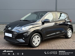 Hyundai i10 - 1.0 Comfort Smart Navigatie / Airco / Cruise Control / Achteruitrijcamera /