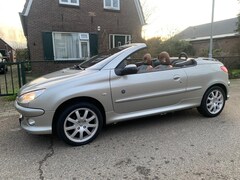 Peugeot 206 CC - 1.6-16V Roland Garros