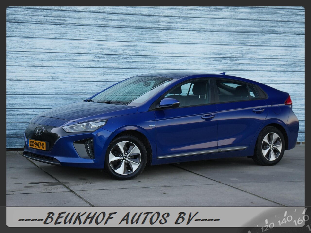 Hyundai IONIQ - Comfort EV Carplay Navigatie Camera Soh 93% - AutoWereld.nl