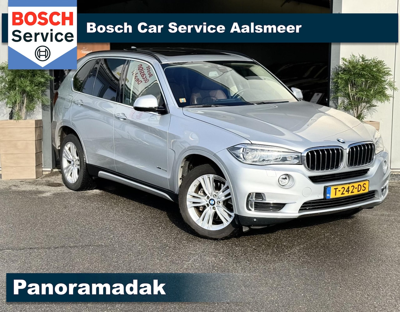 BMW X5 - xDrive40e High Executive / PANO / CAMERA / LEER  / LM VELGEN / - AutoWereld.nl