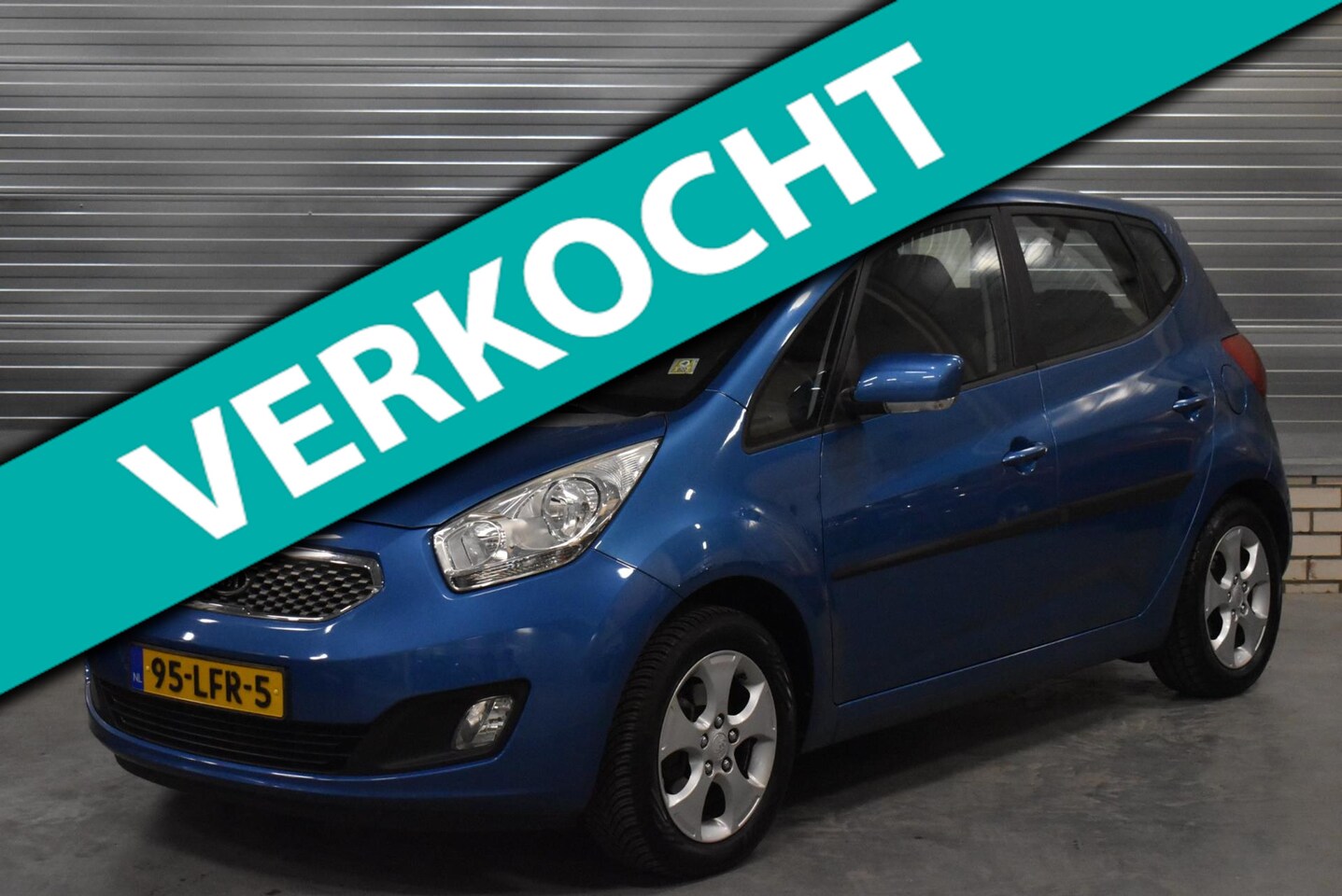 Kia Venga - 1.6 CVVT X-ecutive + Parkeersensoren|Climate Control|Cruise Control|Bluetooth|Trekhaak| - AutoWereld.nl