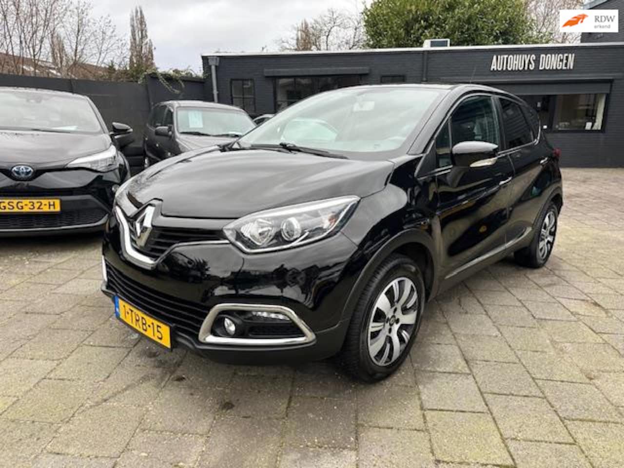 Renault Captur - 0.9 TCe (90pk) Expression! Navi! Airco! Cruise! - AutoWereld.nl