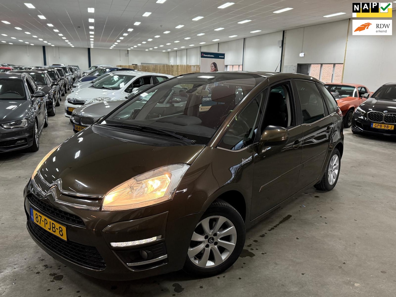 Citroën C4 Picasso - 1.6 VTi Tendance / NETTE AUTO / DEALER ONDERHOUDEN / RIJDT SCHAKELT GOED - AutoWereld.nl