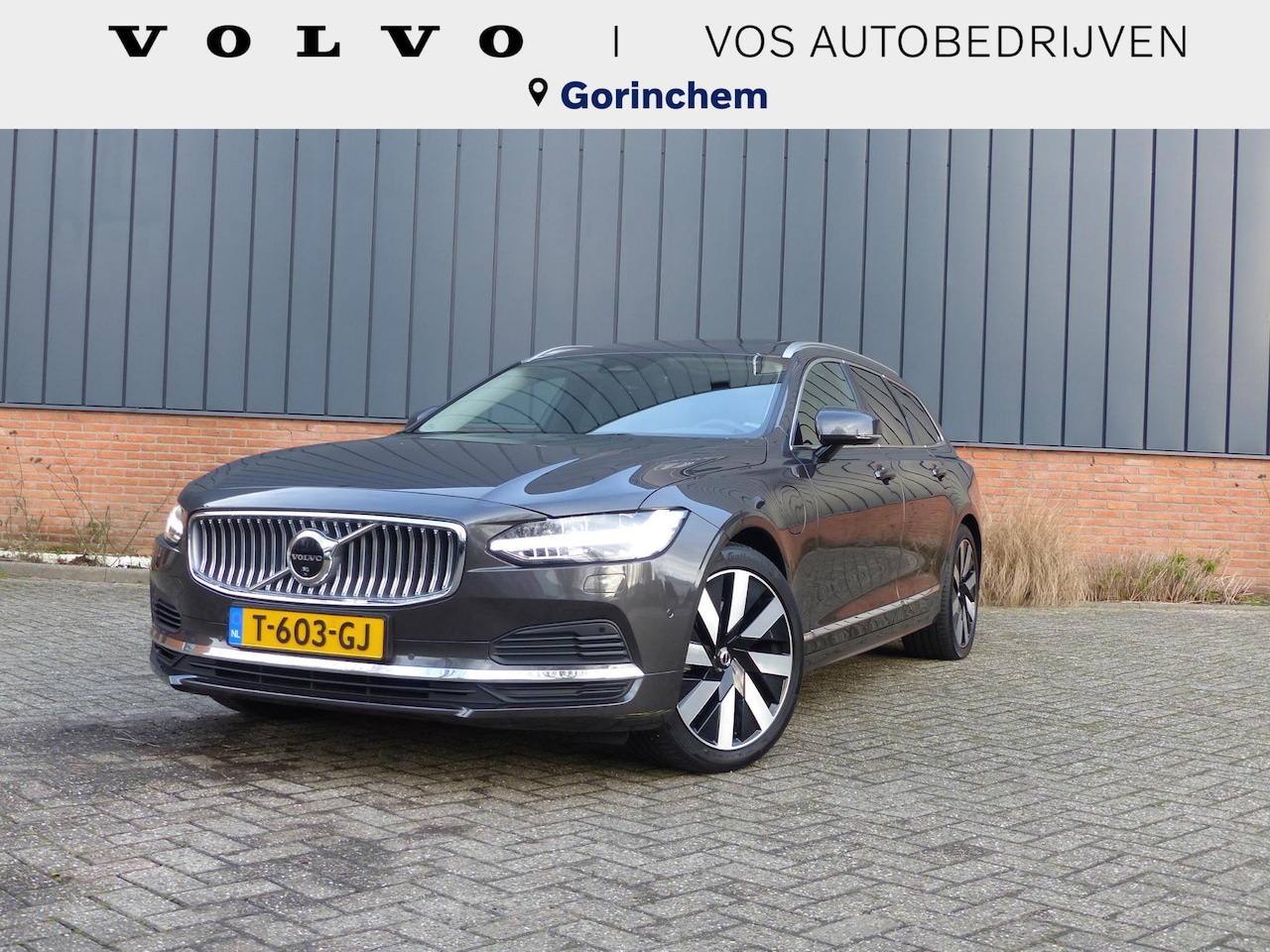 Volvo V90 - T8 Plug-in hybrid AWD Plus Bright - AutoWereld.nl