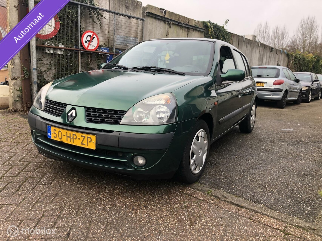 Renault Clio - 1.4-16V Initiale 1.4-16V Initiale - AutoWereld.nl