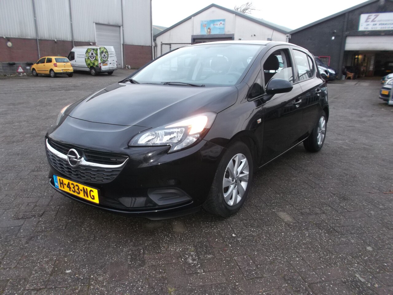 Opel Corsa - 1.2 airco - AutoWereld.nl