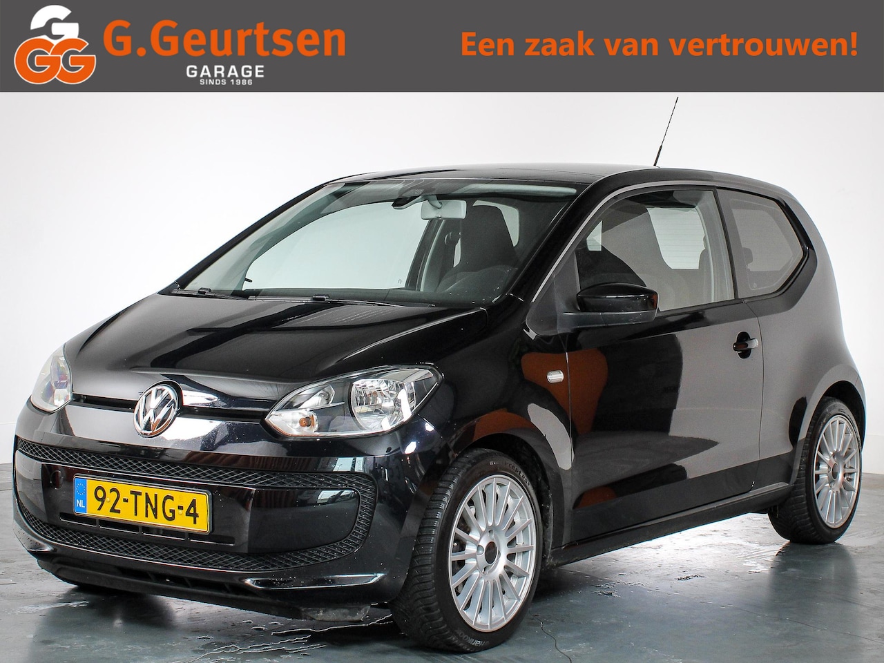 Volkswagen Up! - 1.0 move BlueMotion, Airco, Radio, LMV - AutoWereld.nl