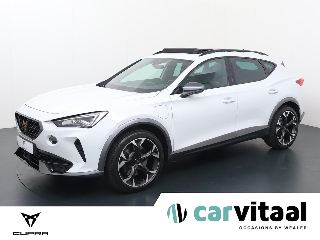 CUPRA Formentor - 1.4 e-Hybrid VZ | 245 PK | Panoramadak | Lichtmetalen velgen 19 "| Navigatiesysteem | - AutoWereld.nl