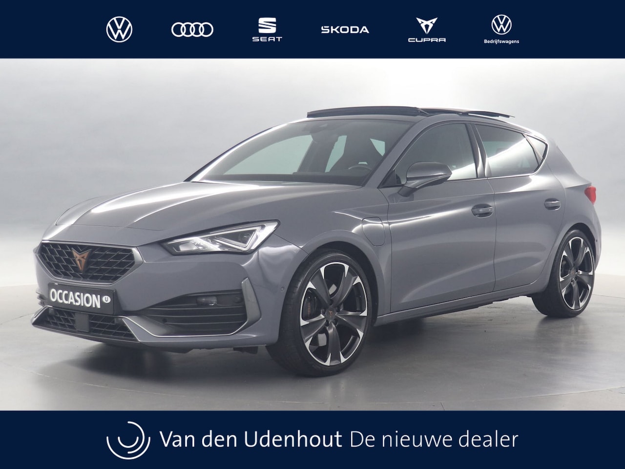 CUPRA Leon - 1.4 TSI eHybrid 245pk PHEV VZ / Panoramadak / Adaptive Cruise / Navi - AutoWereld.nl