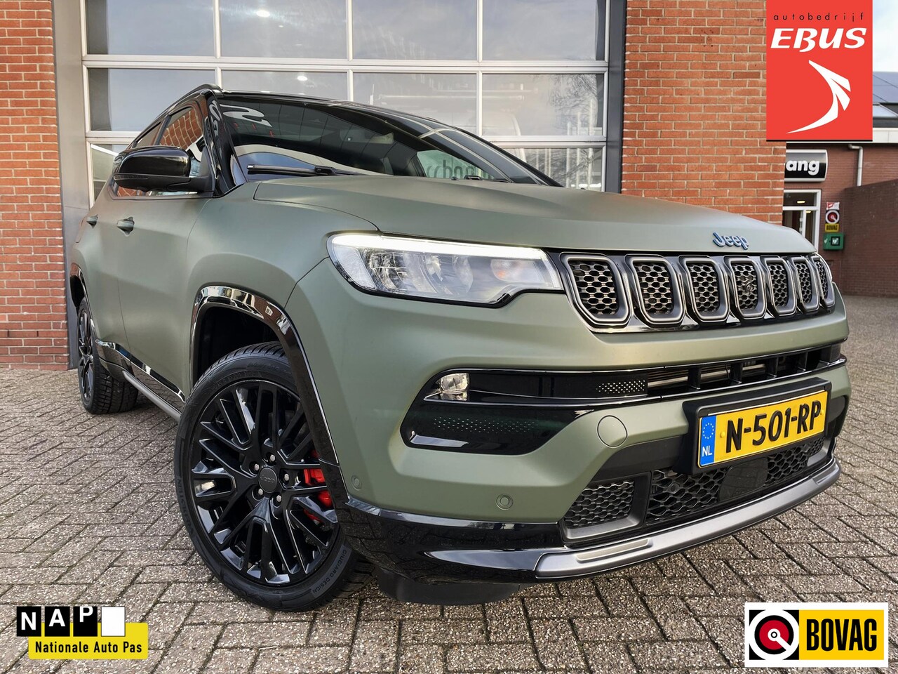 Jeep Compass - 4xe 240 Plug-in Hybrid Electric S Leer/pano/360 - AutoWereld.nl