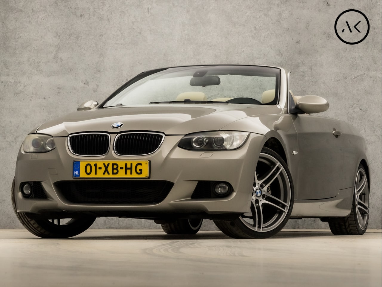 BMW 3-serie Cabrio - 320i Executive 170Pk Automaat (YOUNGTIMER, NAVIGATIE, M STUUR, STOELVERWARMING, XENON, MEM - AutoWereld.nl