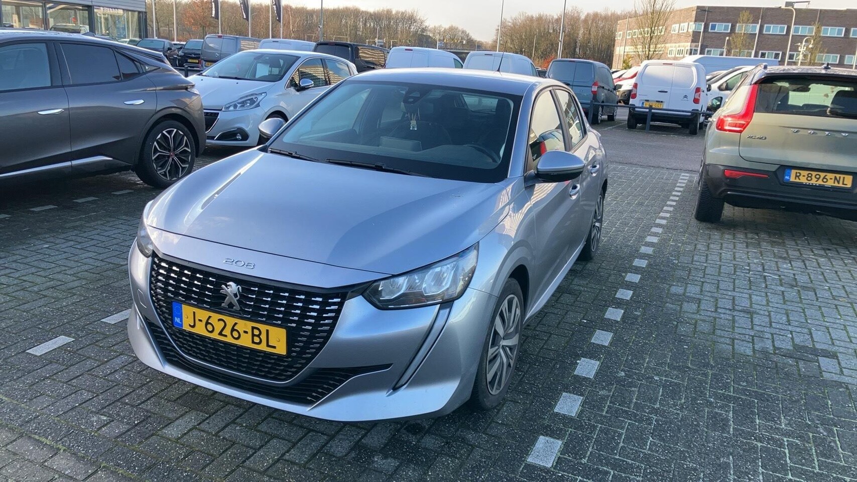 Peugeot 208 - 1.2 Active - AutoWereld.nl