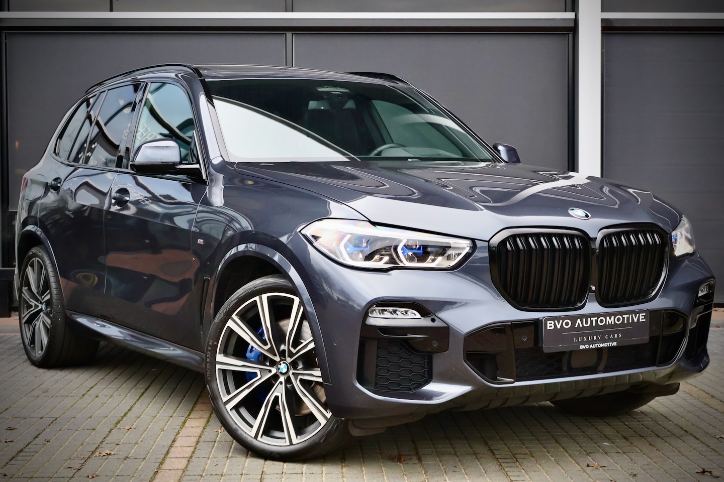 BMW X5 - xDrive40i High Executive Trekhaak Pano HUD ACC Laser 360camera - AutoWereld.nl