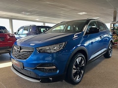 Opel Grandland X - 1.2 Turbo Innovation 18'' LMV Stoel en Stuurverwarming Lederen bekleding Elektrische achte