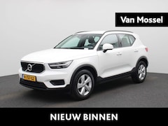 Volvo XC40 - 1.5 T3 | Climate Control | Achteruitrijcamera | Lichtmetalen Velgen | LED | Parkeersensore