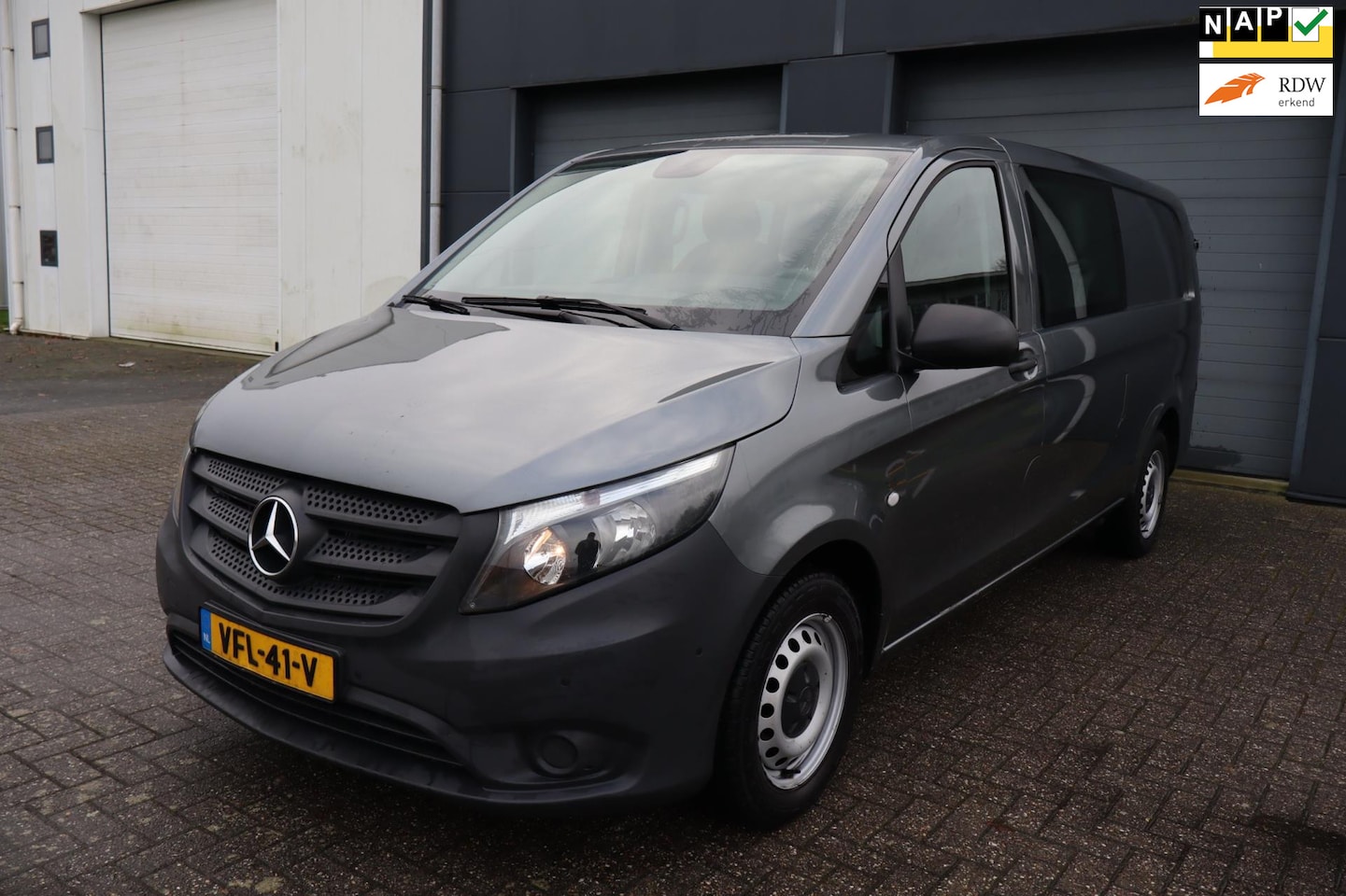 Mercedes-Benz Vito - 114 CDI Extra Lang DC Comfort 114 CDI Extra Lang DC Comfort - AutoWereld.nl