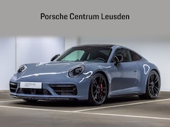 Porsche 911 - Carrera GTS