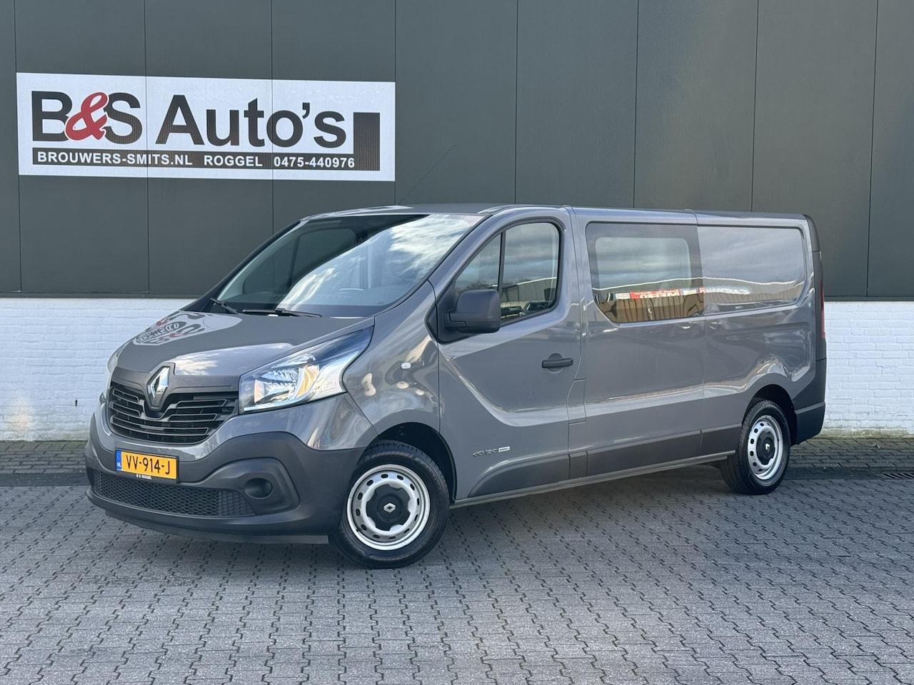 Renault Trafic - 1.6 dCi T29 L2H1 Dubbele cabine Trekhaak Pdc Navigatie Cruise Airco - AutoWereld.nl