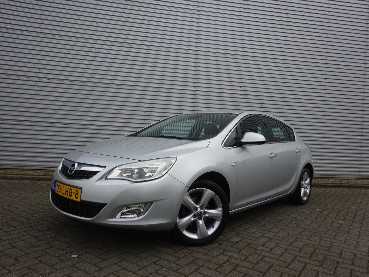 Opel Astra - 1.4 Turbo Edition Airco / Elektr. ramen / Trekhaak / NAP - AutoWereld.nl