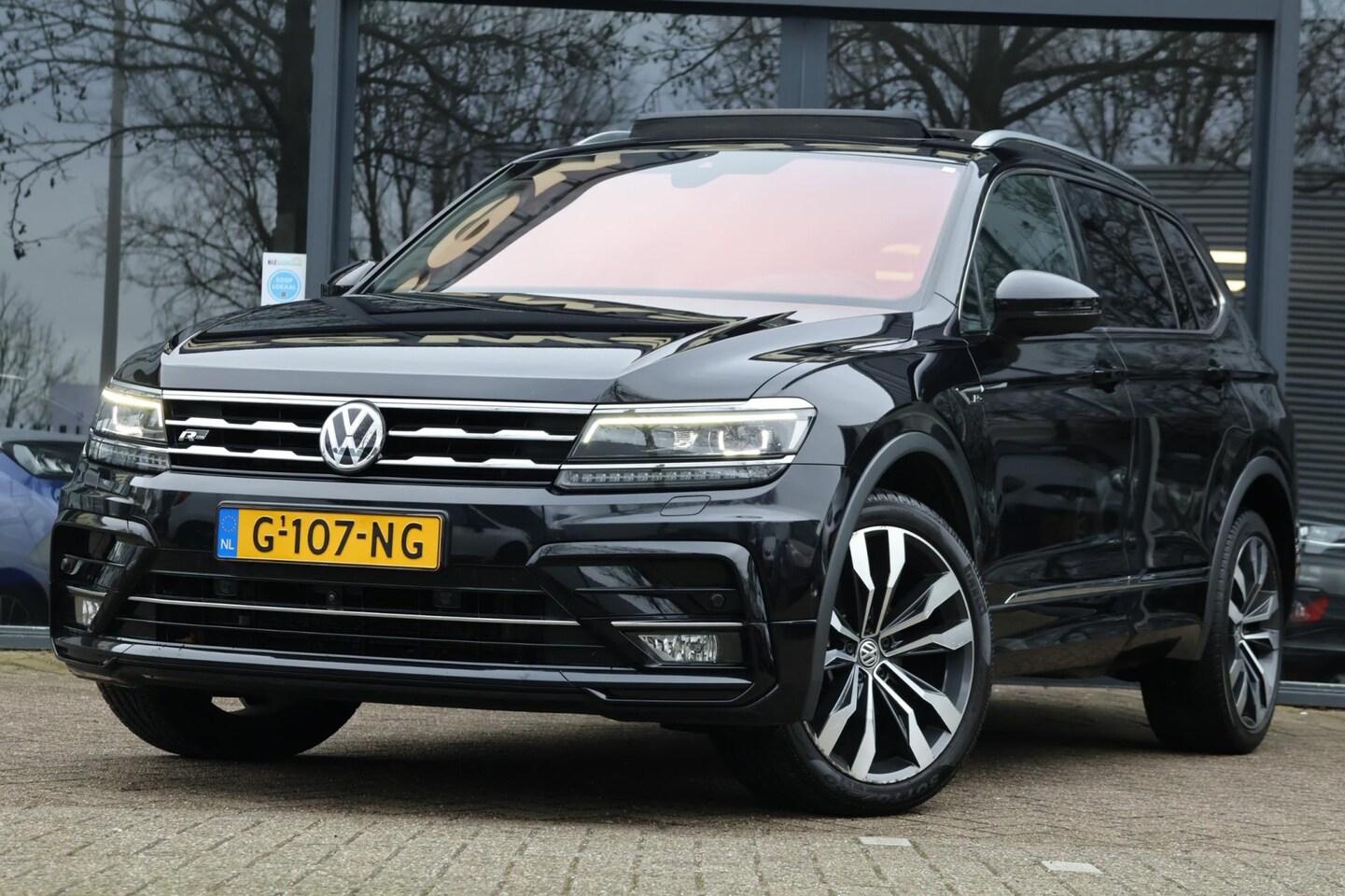 Volkswagen Tiguan Allspace - 1.5 TSI Highline Busin. R Line 7p.|VOL OPTIES| - AutoWereld.nl