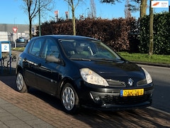 Renault Clio - 1.2 Special Line