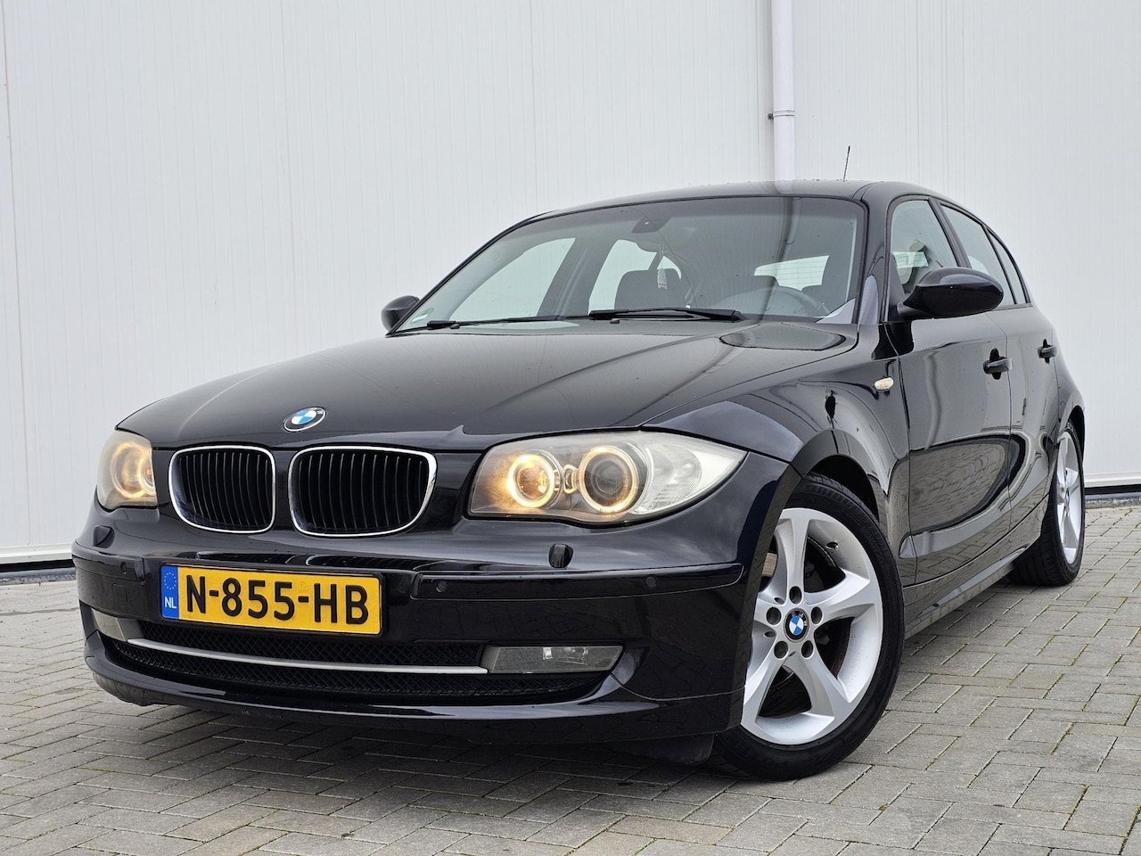 BMW 1-serie - 116i AUT bj 2008 Xenon/Eibach/Half leder Zeer nette auto! - AutoWereld.nl