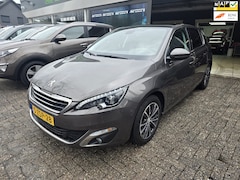 Peugeot 308 - 1.2 e-THP Premium |2E EIGENAAR | 12MND GARANTIE | NW DISTR RIEM | PANO DAK | NAVI |