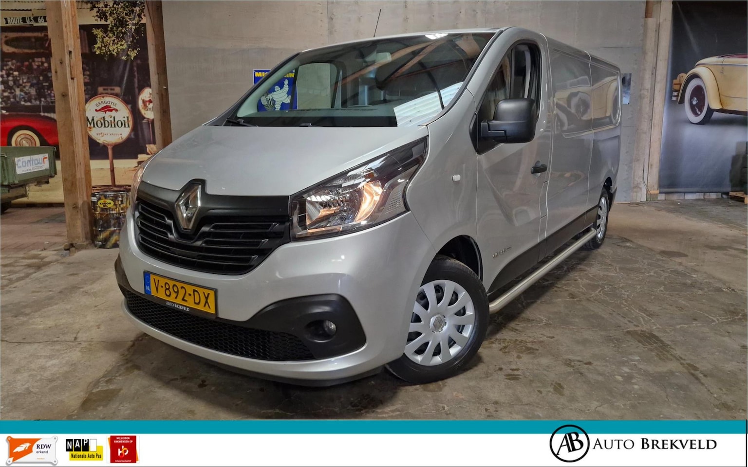 Renault Trafic - 1.6 dCi T29 L2H1 DC Comfort Energy 125PK EURO6 | Rijklaar | Clima | Camera | Cruise | NAP - AutoWereld.nl