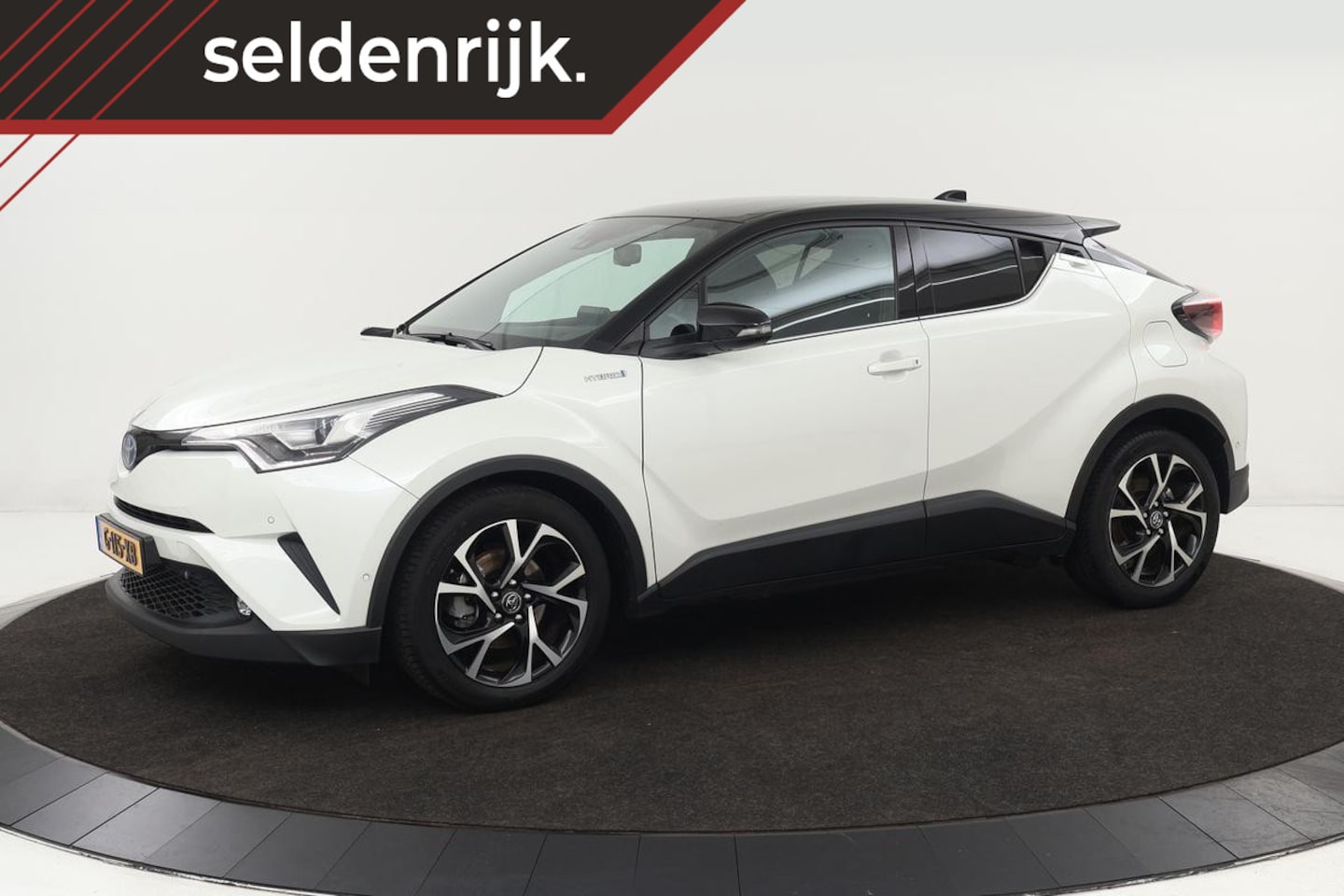 Toyota C-HR - 1.8 Hybrid Style Ultimate | Stoel & stuurverwarming | Full LED | Camera | Adaptive cruise - AutoWereld.nl