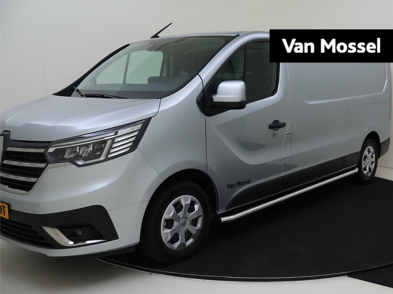 Renault Trafic - 2.0 dCi 130 T30 L2H1 Work Edition - AutoWereld.nl