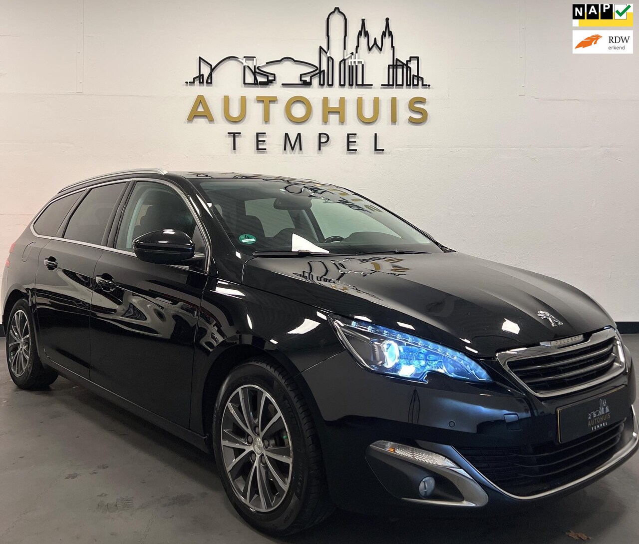 Peugeot 308 SW - 1.2 PureTech Allure Nap Airco Cruise Trekhaak PDC Stoelverw - AutoWereld.nl