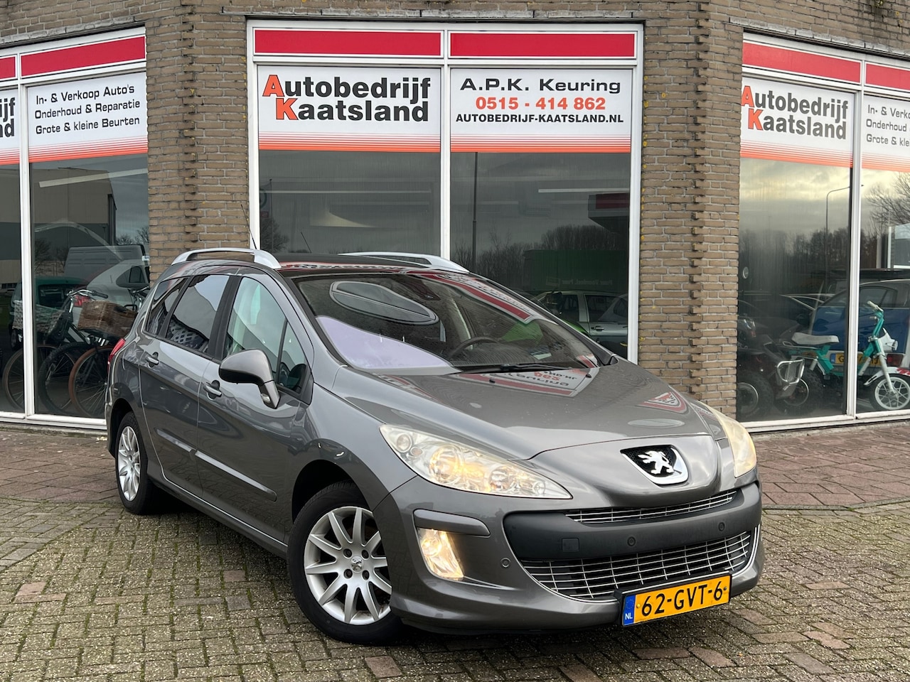 Peugeot 308 SW - 1.6 VTi XS - Pano - Clima - Cruise - APK: 10-2025 - AutoWereld.nl