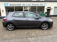 Toyota Auris - 1.8 Full Hybrid Executive Business Airco, centrale deurvergrendeling op afstand, achteruit