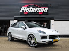 Porsche Cayenne - 3.0 S E-Hybrid PANO LUCHTVERING LEDER CAMERA