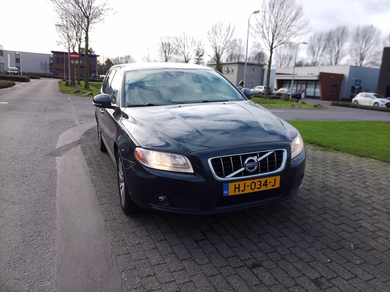 Volvo V70 - 2.0 D3 Momentum 2.0 D3 Momentum - AutoWereld.nl