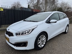 Kia Cee'd Sportswagon - 1.6 GDI First Edition LED/Navi/AC/PDC/Cruise