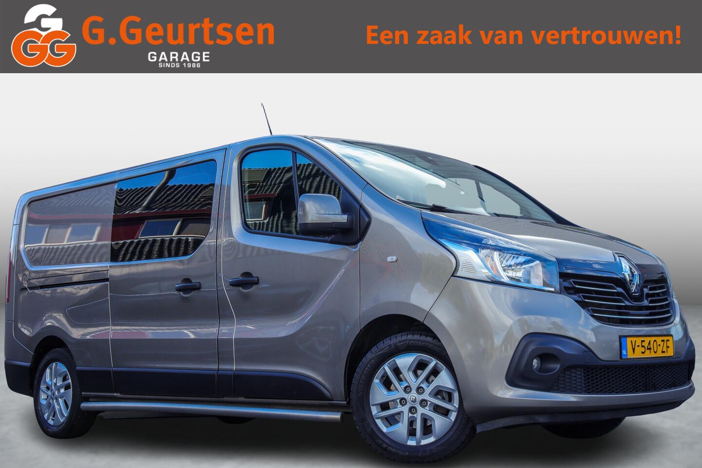 Renault Trafic - 1.6 dCi L2H1 DubbelCabine, Luxe Energy, 5-Persoons, Navigatie, ECC-airco, Sidebars, - AutoWereld.nl